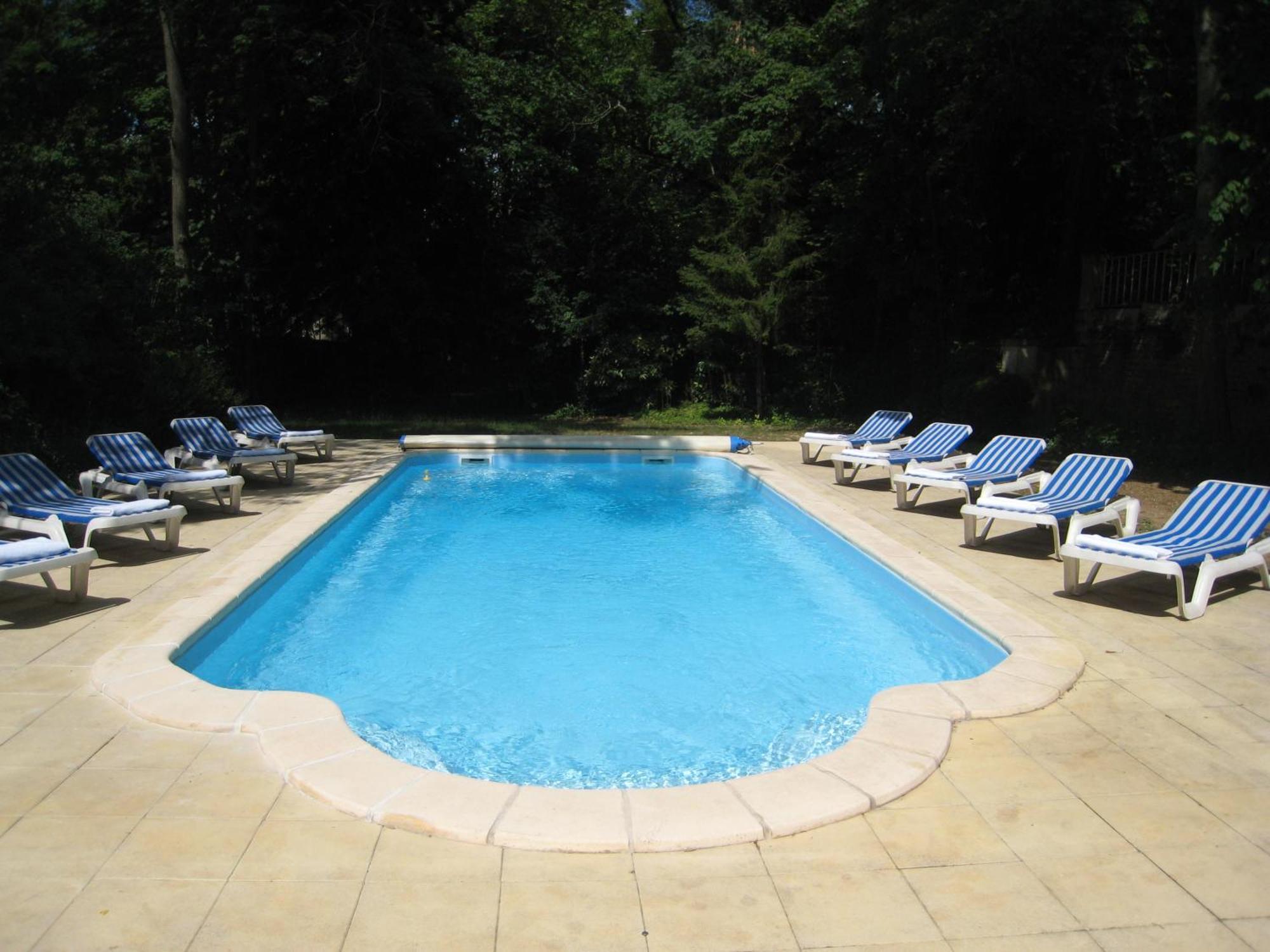 Hotel Les Marechaux Auxerre Zewnętrze zdjęcie
